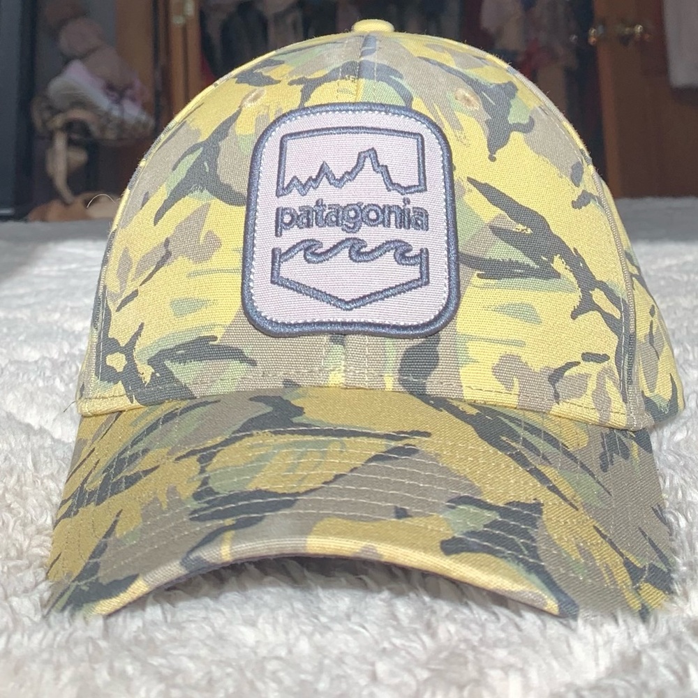 Patagonia Men’s Trucker Hat in camo